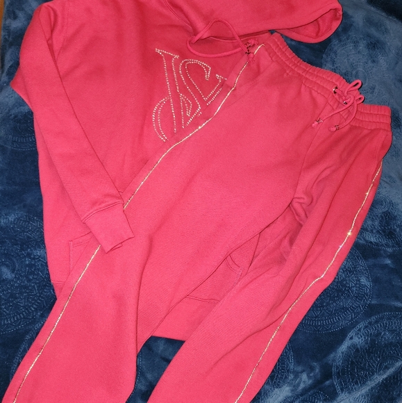 Victoria Secret set - Picture 2 of 3